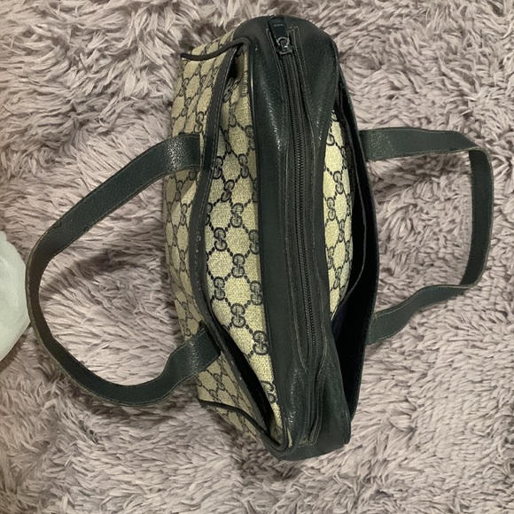 GUCCI Vintage GG Monogram Bag - Picture 10 of 17